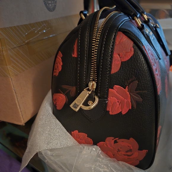 Coach Black and Red Floral Women's Bag - Picture 4 of 6